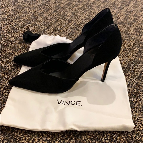 EUC Vince black suede heels - Picture 4 of 4